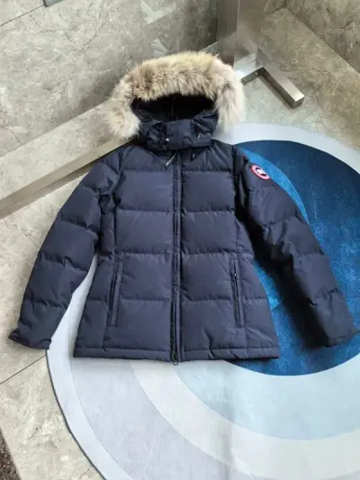 Canada Goose Wyndham Jacket — USFans Spreadsheet photo