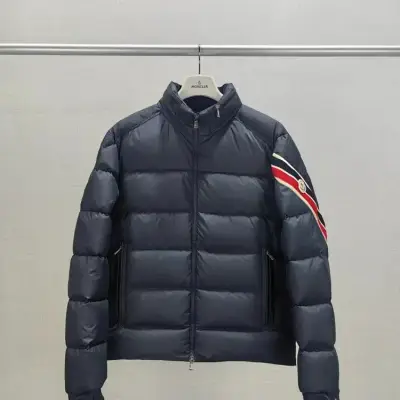 Moncler Solayan Hooded Short Down Jacket — USFans Spreadsheet photo