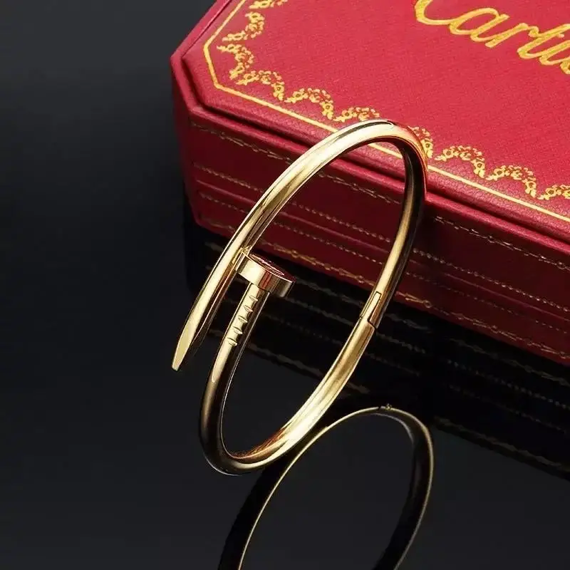 Cartier Bracelet — Nail Diamond Free Bracelet - Gold Women' colorway — USFans Spreadsheet photo