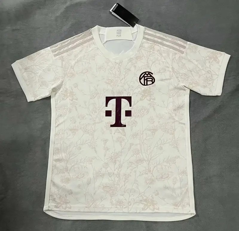 Real Madrid 2024 Player Jersey — 2324 Bayern Erke colorway — Kakobuy Spreadsheet photo