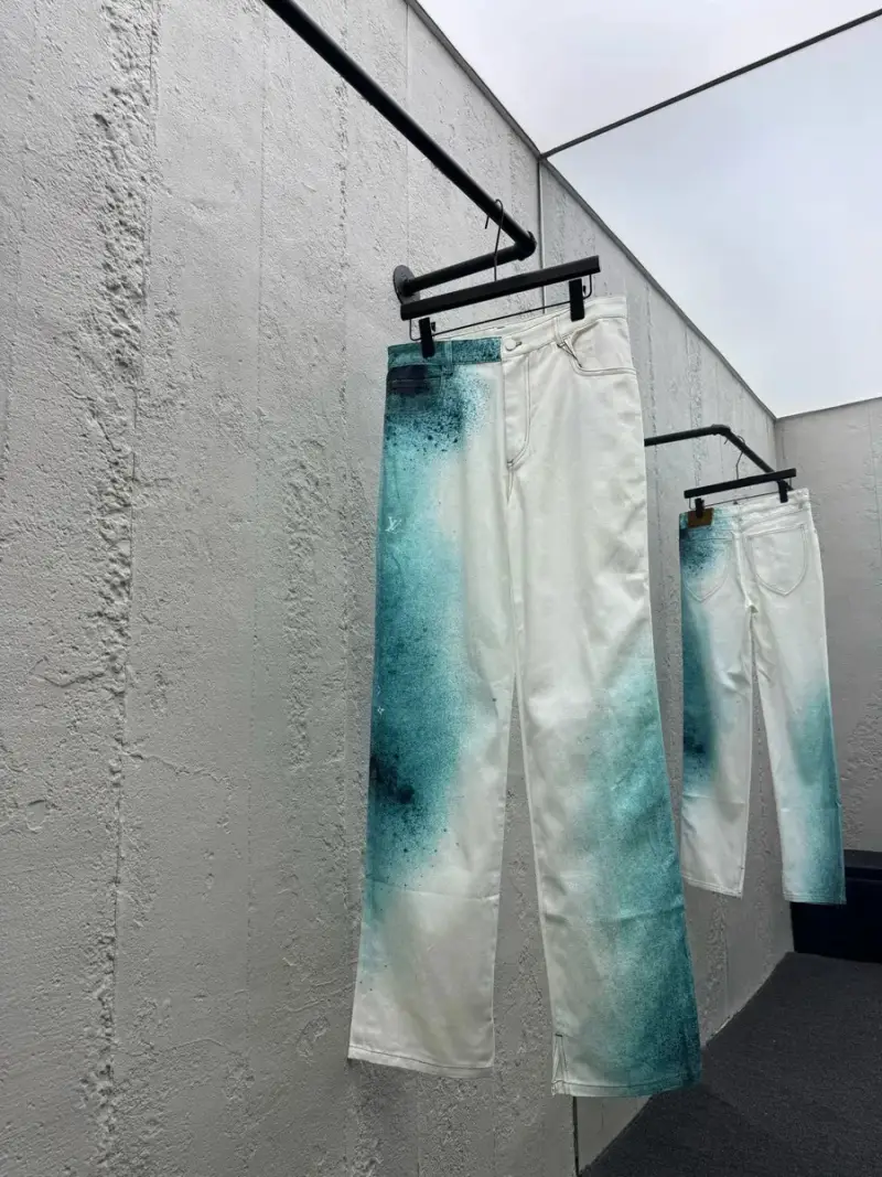 Louis Vuitton jeans — Splash ink starry sky colorway — USFans Spreadsheet photo
