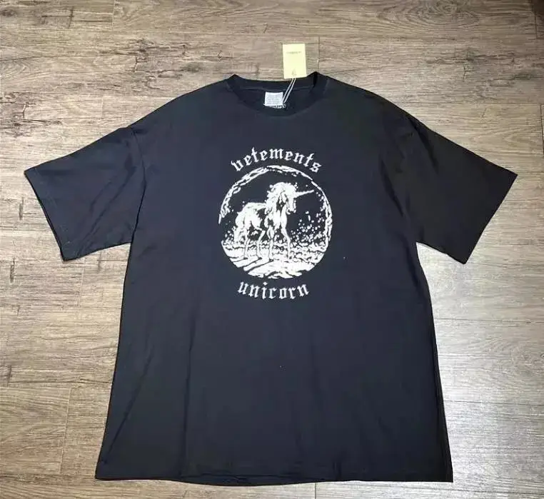 Vetements Tees — 37 colorway — USFans Spreadsheet photo