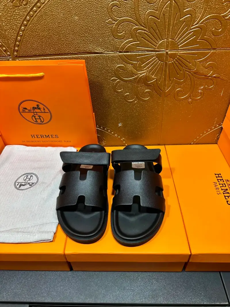 Hermes Chypre Shoes — 4 colorway — USFans Spreadsheet photo
