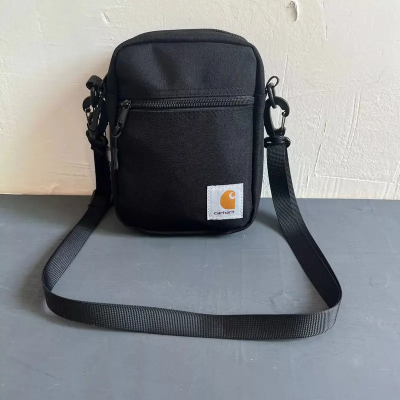 Carhartt Square Shoulder Bag — Card word zipper messenger bag black colorway — USFans Spreadsheet photo