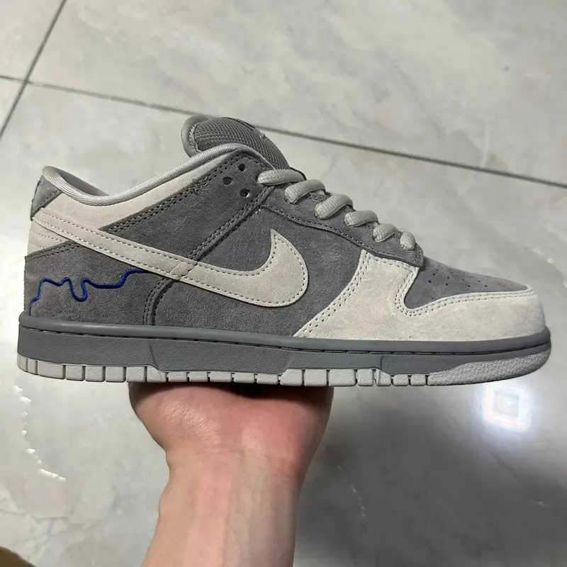Dunk Powerpuff Shoes — Thames River London Limited colorway — USFans Spreadsheet photo