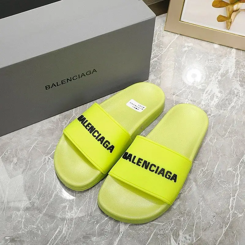Balenciaga Slides — fluorescent black word colorway — USFans Spreadsheet photo