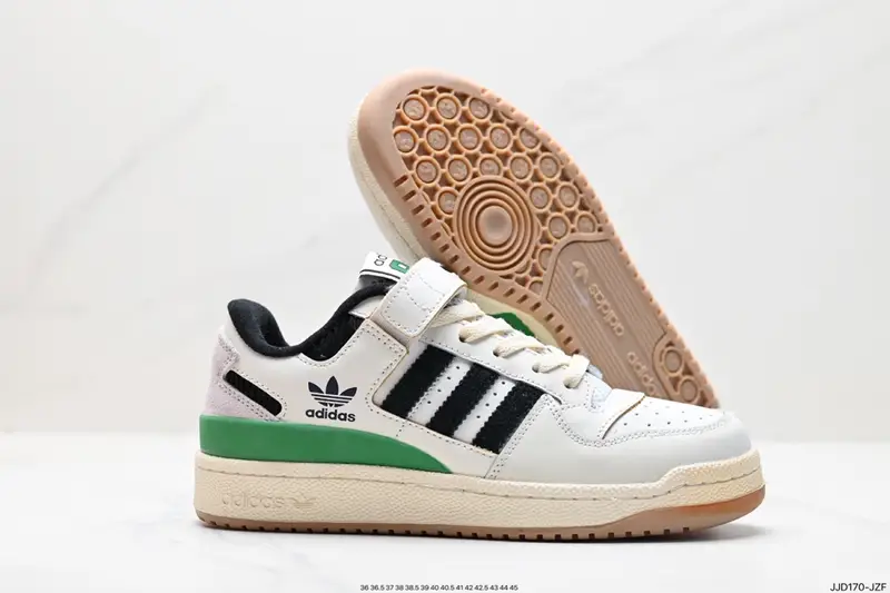 Adidas Forum Shoes — 07 colorway — USFans Spreadsheet photo