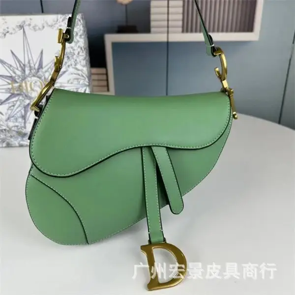 DIOR Saddle — plain green colorway — USFans Spreadsheet photo