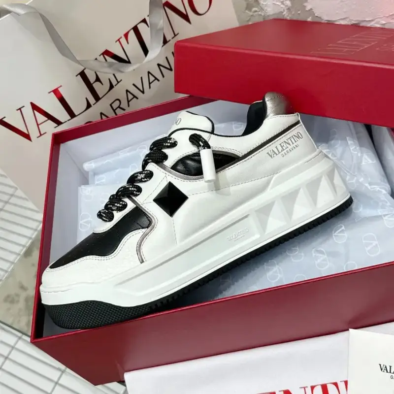 Valentino Trainers With Strap — black and white colorway — USFans Spreadsheet photo