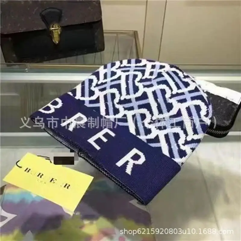 Burberry Beanie — Full Print B navy blue colorway — USFans Spreadsheet photo