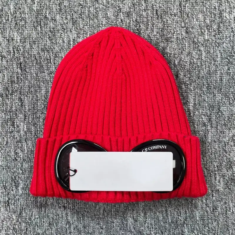 Best CP Company Beanie — red colorway — USFans Spreadsheet photo