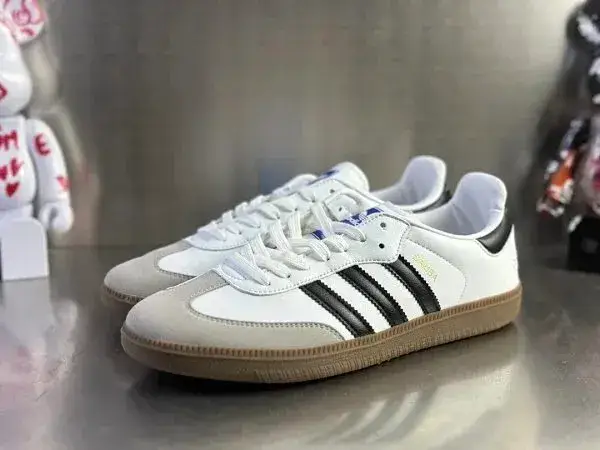 Adidas Samba Shoes — 1 colorway — USFans Spreadsheet photo