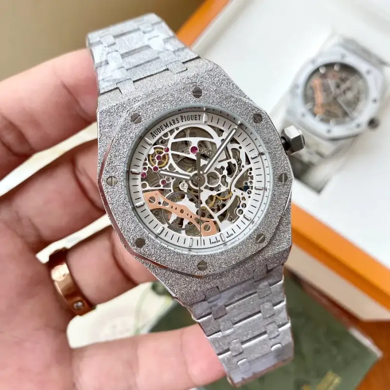 Shiny Audemars Piguet Skeleton Watch — Silver Shell-White Steel Strip colorway — USFans Spreadsheet photo
