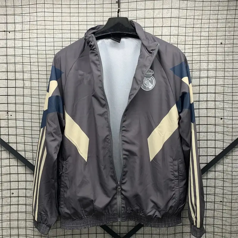 Vintage Jersey Hoodie Zip — New Real Madrid single-sided trench coat colorway — Kakobuy Spreadsheet photo