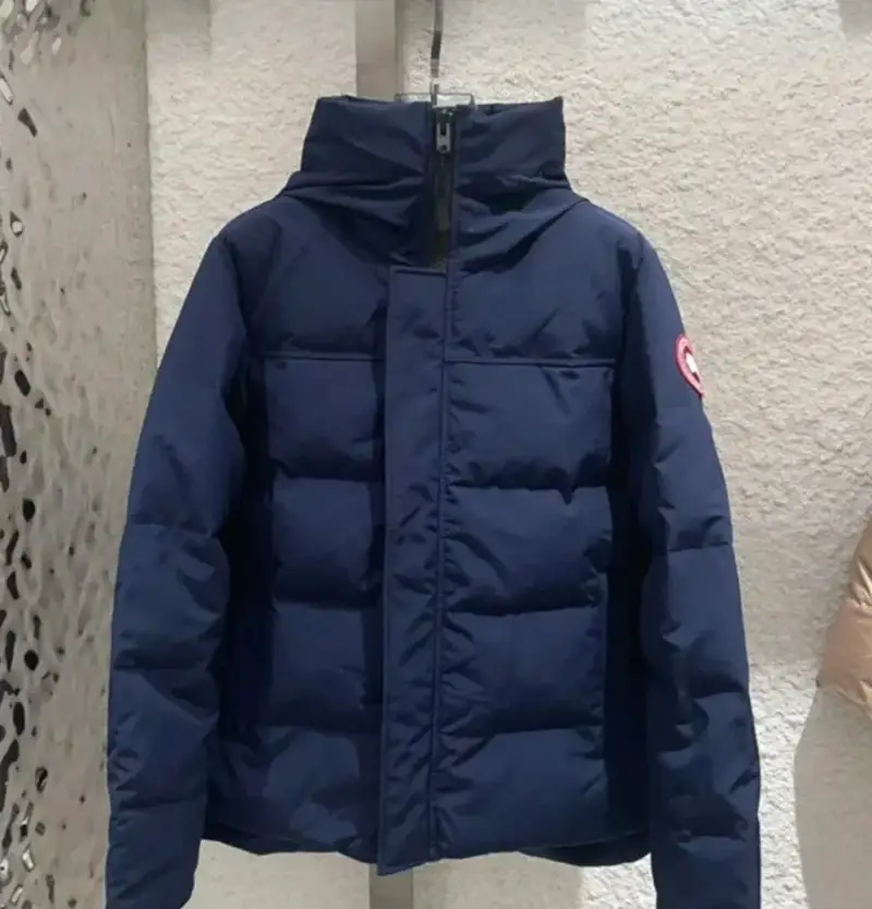 Canada Goose Wyndham Jacket — Navy Blue-Red Label colorway — USFans Spreadsheet photo