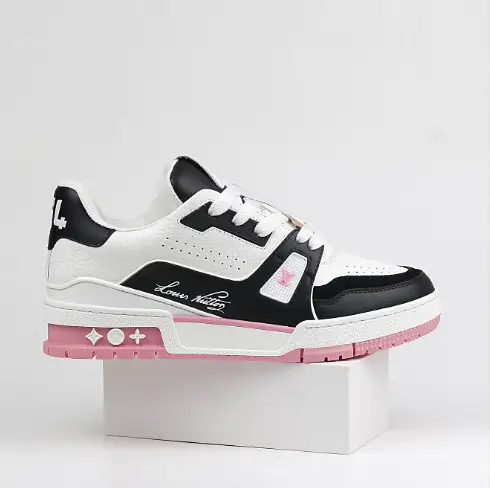 LV Trainers Black-White — 17 colorway — USFans Spreadsheet photo