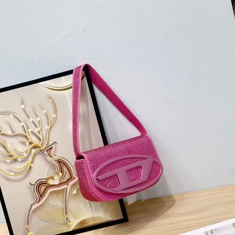 Diesel Bag — Diamond Rose Red colorway — USFans Spreadsheet photo