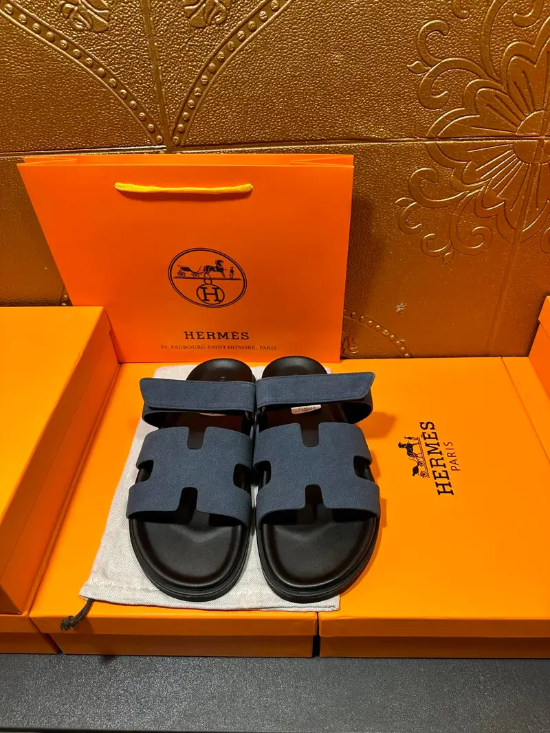 Hermes Chypre Shoes — 10 colorway — USFans Spreadsheet photo