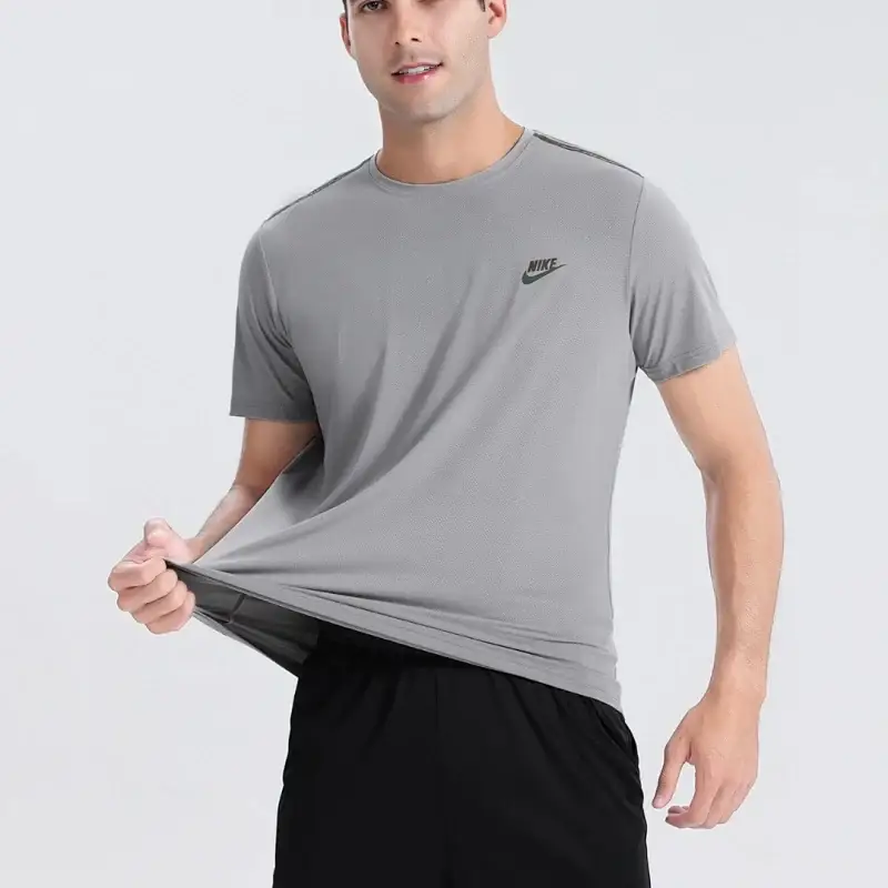 Nike T-shirt — 15 colorway — USFans Spreadsheet photo