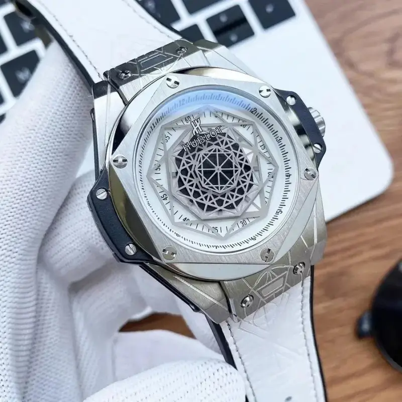 Hublot Big Bang Sang Bleu — silver  White Plate  White Belt colorway — Kakobuy Spreadsheet photo