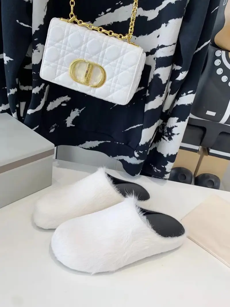 Marni Slides — white colorway — Kakobuy Spreadsheet photo