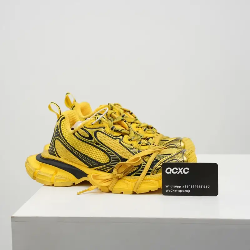 Balenciaga 3XL Champagne Gold Shoes — 0105 colorway — Kakobuy Spreadsheet photo