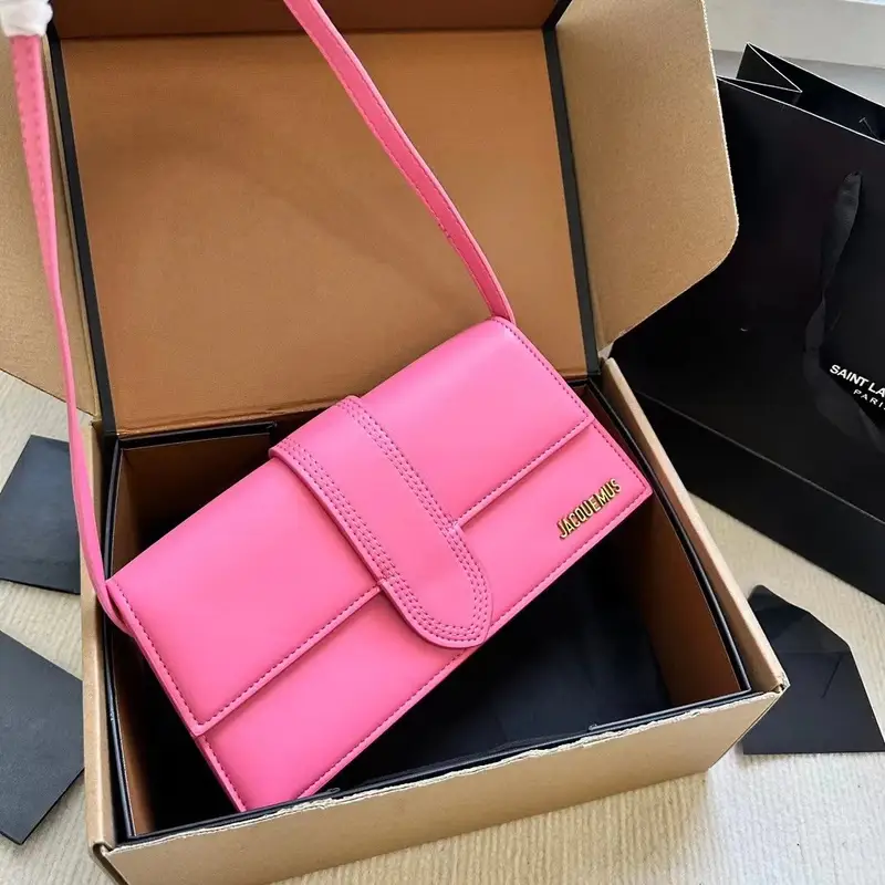 Jacquemus Handbag — Pink shoulder bag 28cm with box colorway — USFans Spreadsheet photo