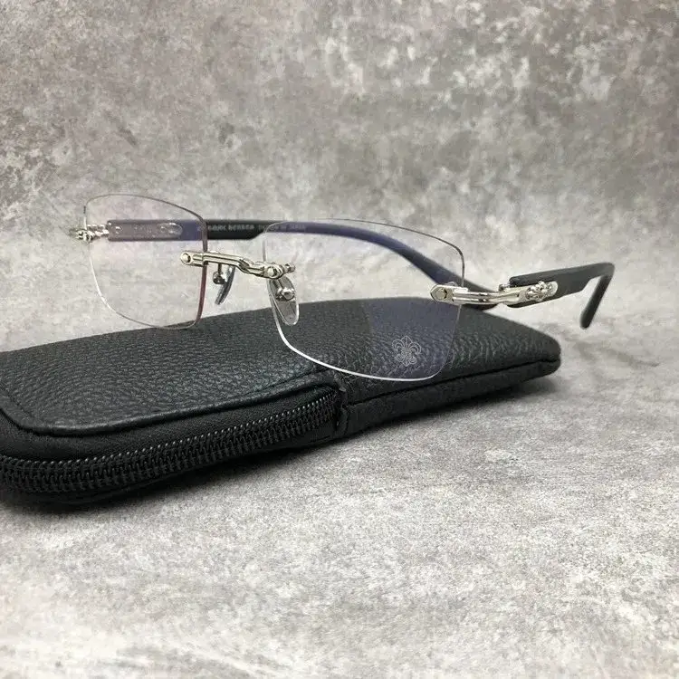 Chrome Hearts Sunglasses — Silver frame/black legs colorway — USFans Spreadsheet photo