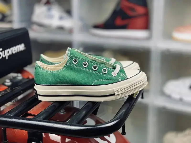Converse Basic And CDG — sky green low help colorway — Kakobuy Spreadsheet photo