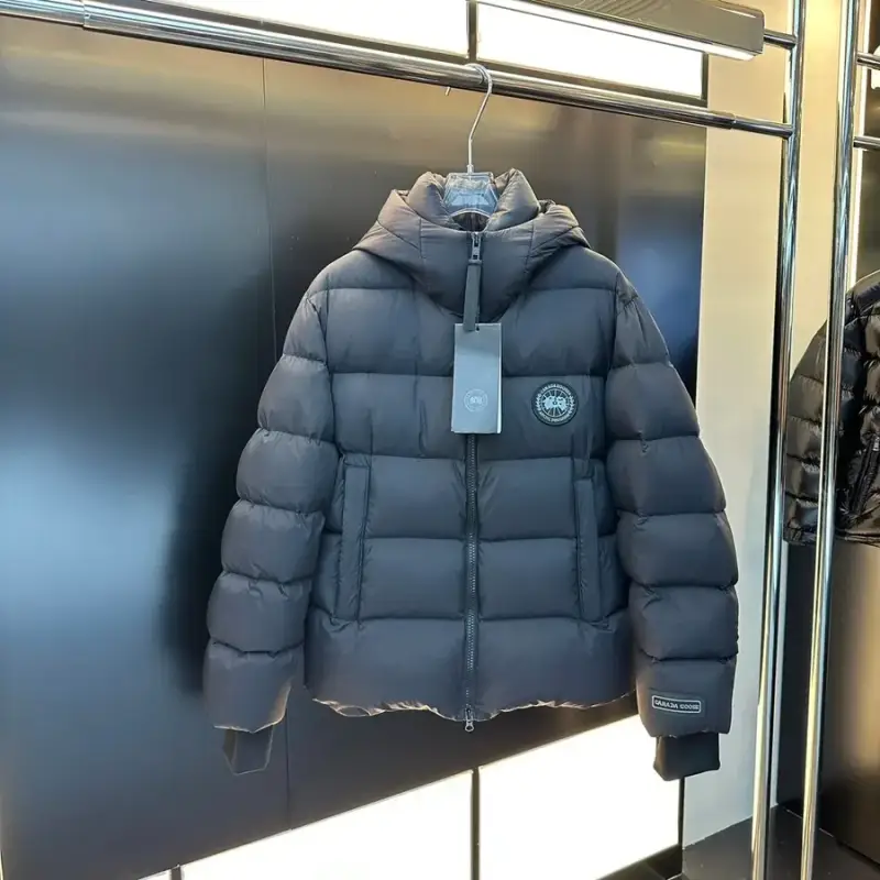 Canada Goose Jacket — black colorway — USFans Spreadsheet photo