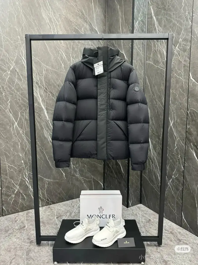 Moncler Madeira Down Jacket — Black colorway — USFans Spreadsheet photo