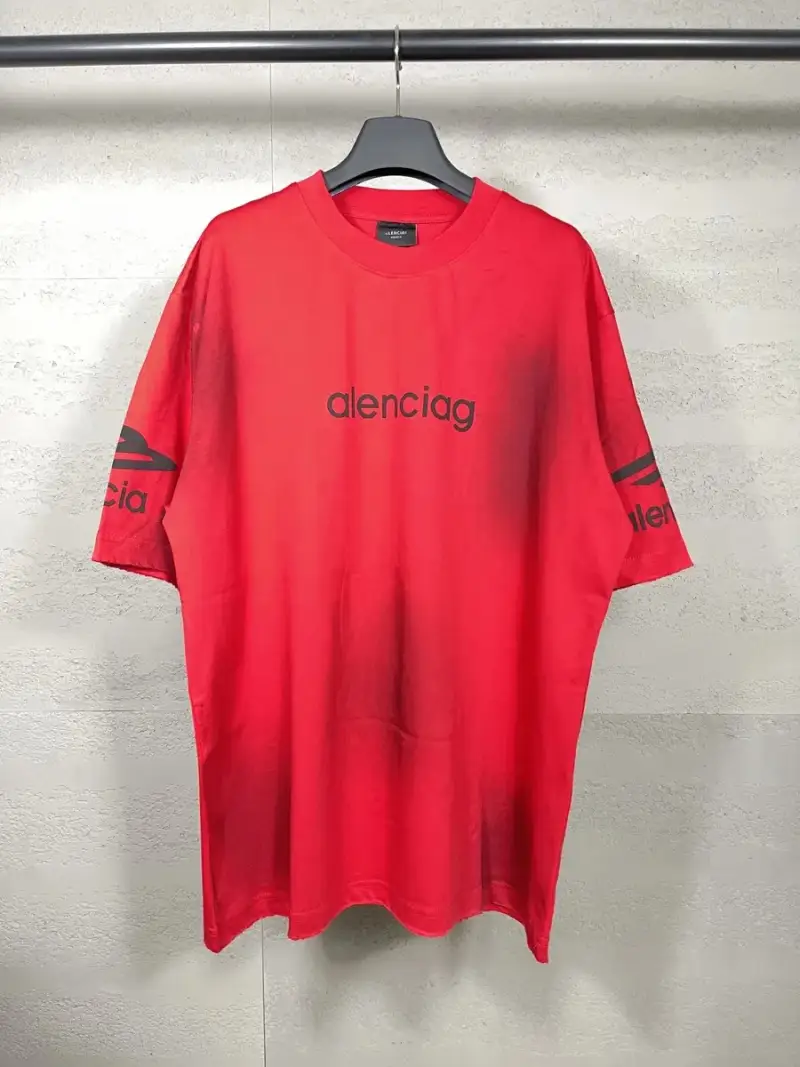 Balenciaga Sporty T-Shirt — Red colorway — USFans Spreadsheet photo