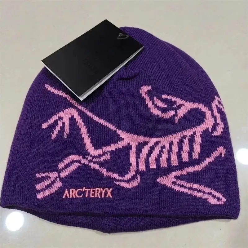 Arc'teryx Thick Beanie — As shown in Figure 35 colorway — USFans Spreadsheet photo