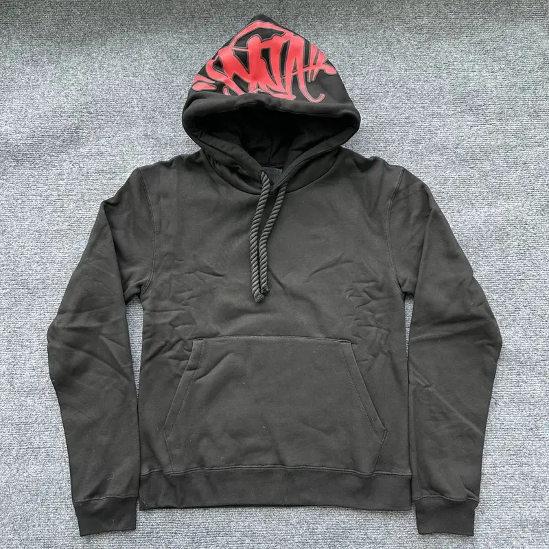 Syna World Pants — SYWYTZ01-sweater-black red colorway — USFans Spreadsheet photo