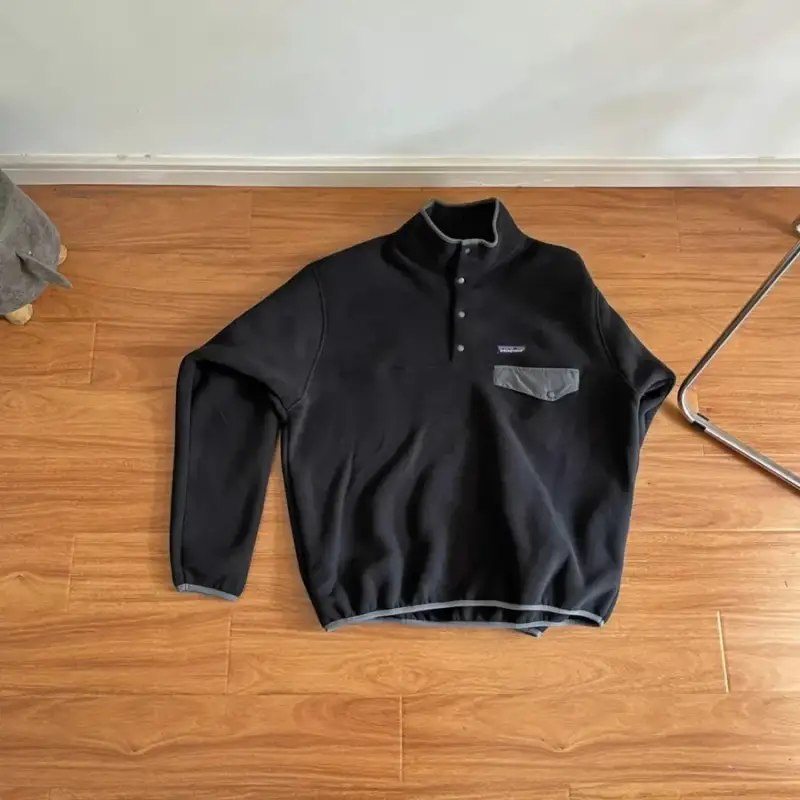 Patagonia Jacket — black gray pocket colorway — USFans Spreadsheet photo
