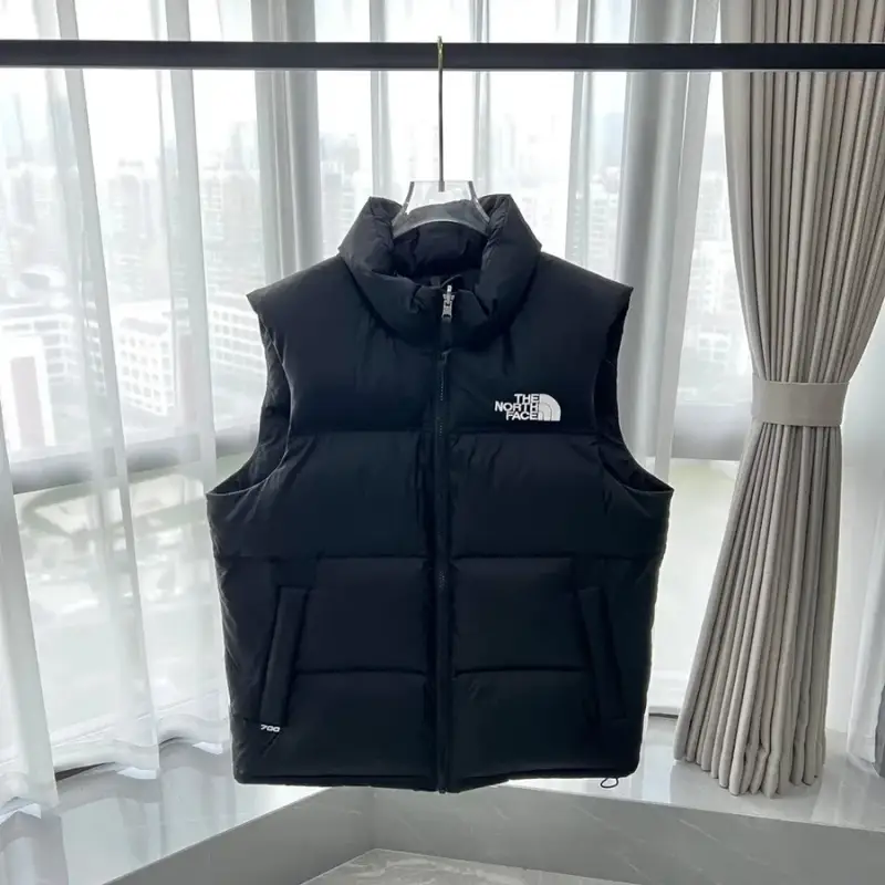 TNF Vest — black colorway — USFans Spreadsheet photo