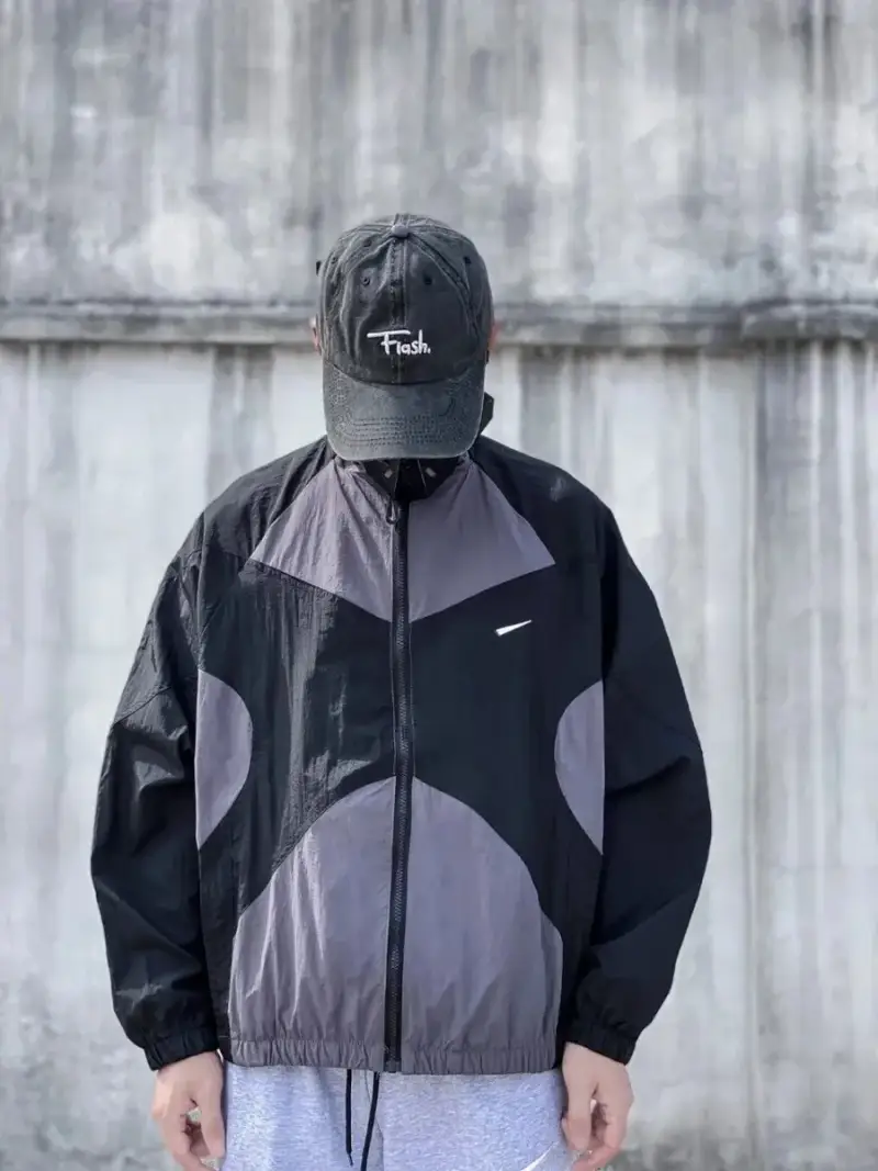 Nikeacket — dark gray colorway — USFans Spreadsheet photo