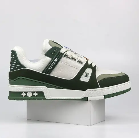 LV Trainers Black-White — 12 colorway — USFans Spreadsheet photo