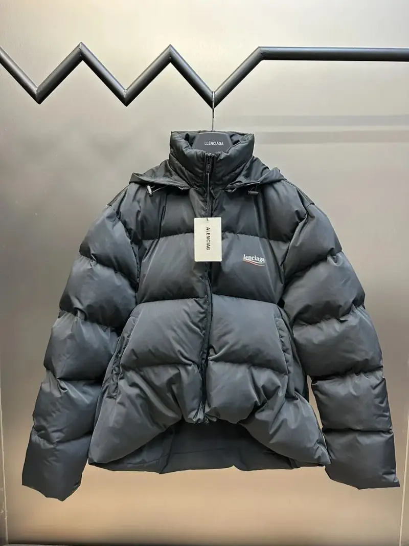 Balenciaga Puffer Jacket — black colorway — USFans Spreadsheet photo