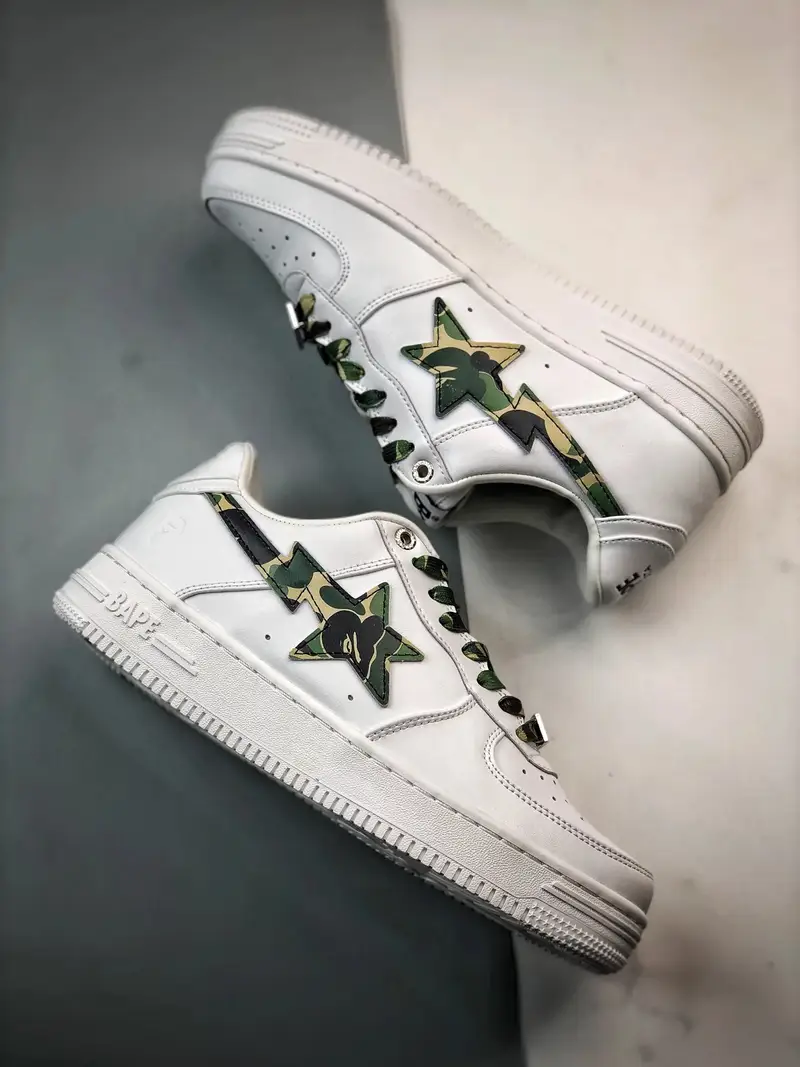 Bapesta Sneakers — White Green Camo colorway — Kakobuy Spreadsheet photo