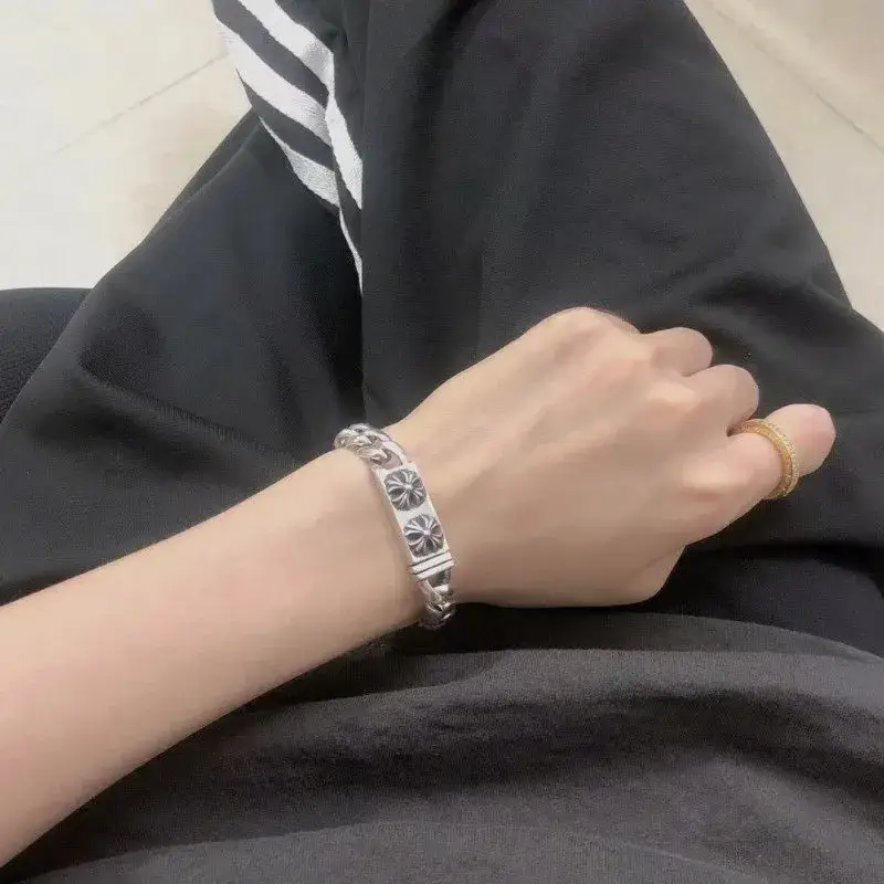 Chrome Hearts Vintage Bracelet — Style four， single note hand circumferen colorway — USFans Spreadsheet photo