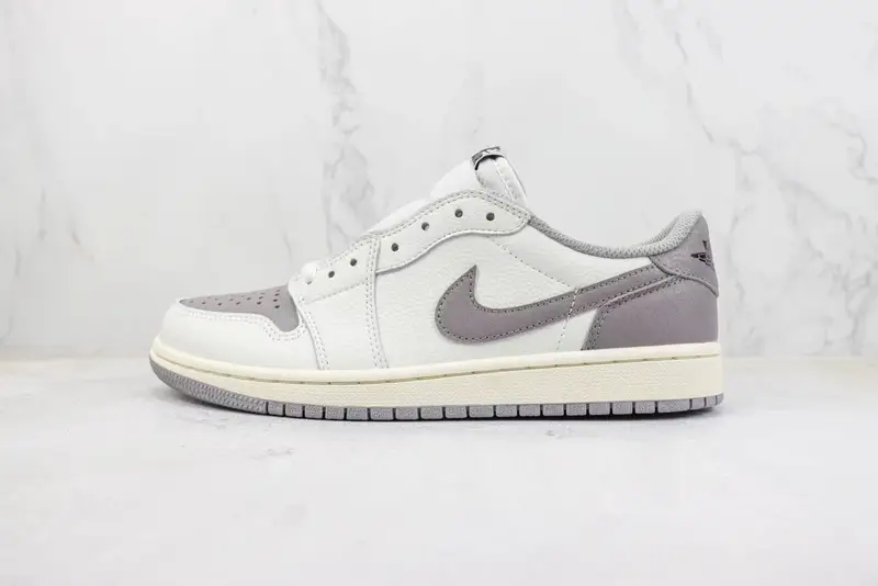 Jordan 1 Low Shoes — white ash CZ0790-101 colorway — USFans Spreadsheet photo