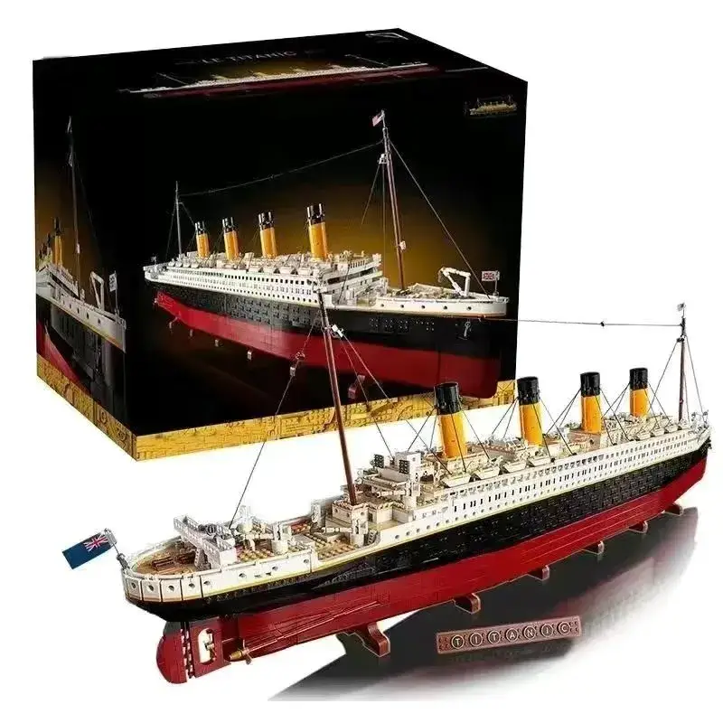 LEGO Titanic — 1.35-meter Titanic model – 9,090 pieces colorway — USFans Spreadsheet photo