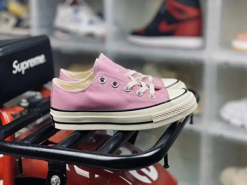 Converse Basic And CDG — Girl powder low help colorway — Kakobuy Spreadsheet photo