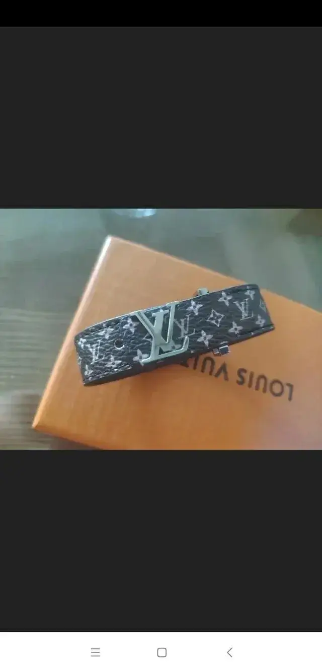LV Bracelet — small pink print colorway — USFans Spreadsheet photo