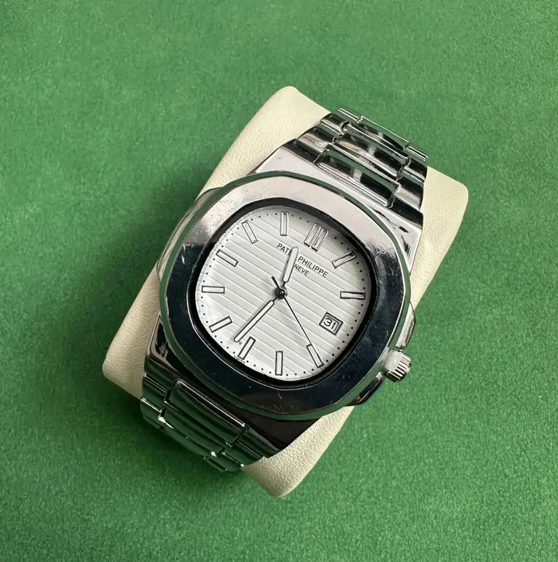 Cartier Santos Iced Out — 18 colorway — USFans Spreadsheet photo