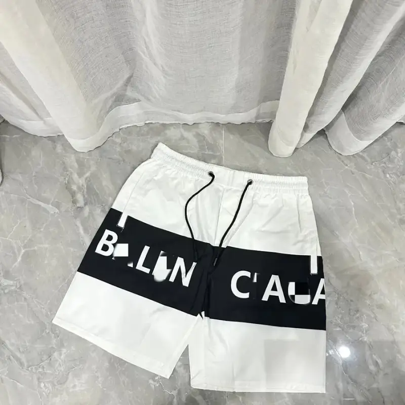Burberry shorts — V2304 White colorway — USFans Spreadsheet photo