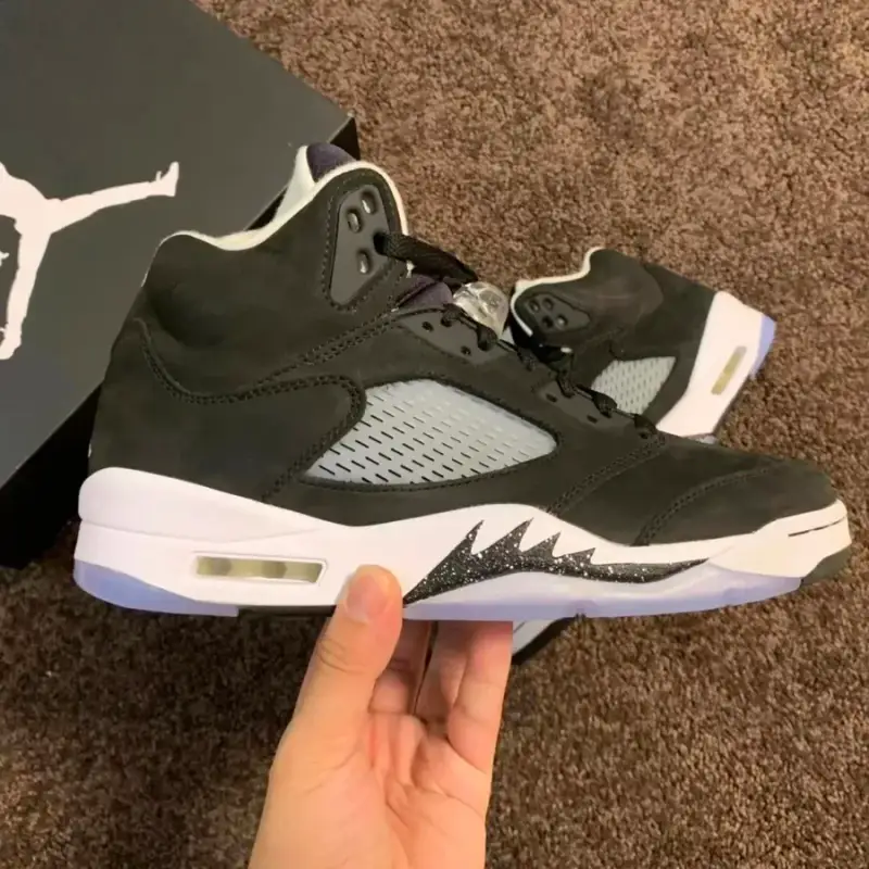 Jordan 5 UNC Shoes — Black Oreo colorway — USFans Spreadsheet photo
