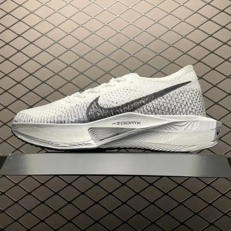 Nike Zoom Vaporfly NEXT% Pink — silver grey colorway — USFans Spreadsheet photo