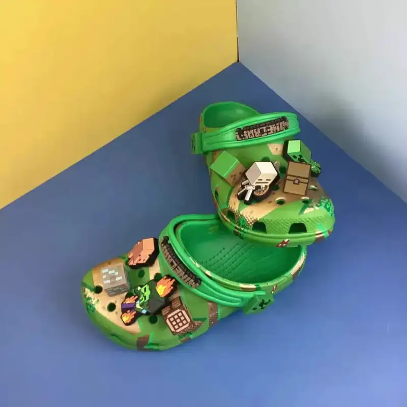 Crocs Buzz Lightyear Shoes — Your world colorway — USFans Spreadsheet photo